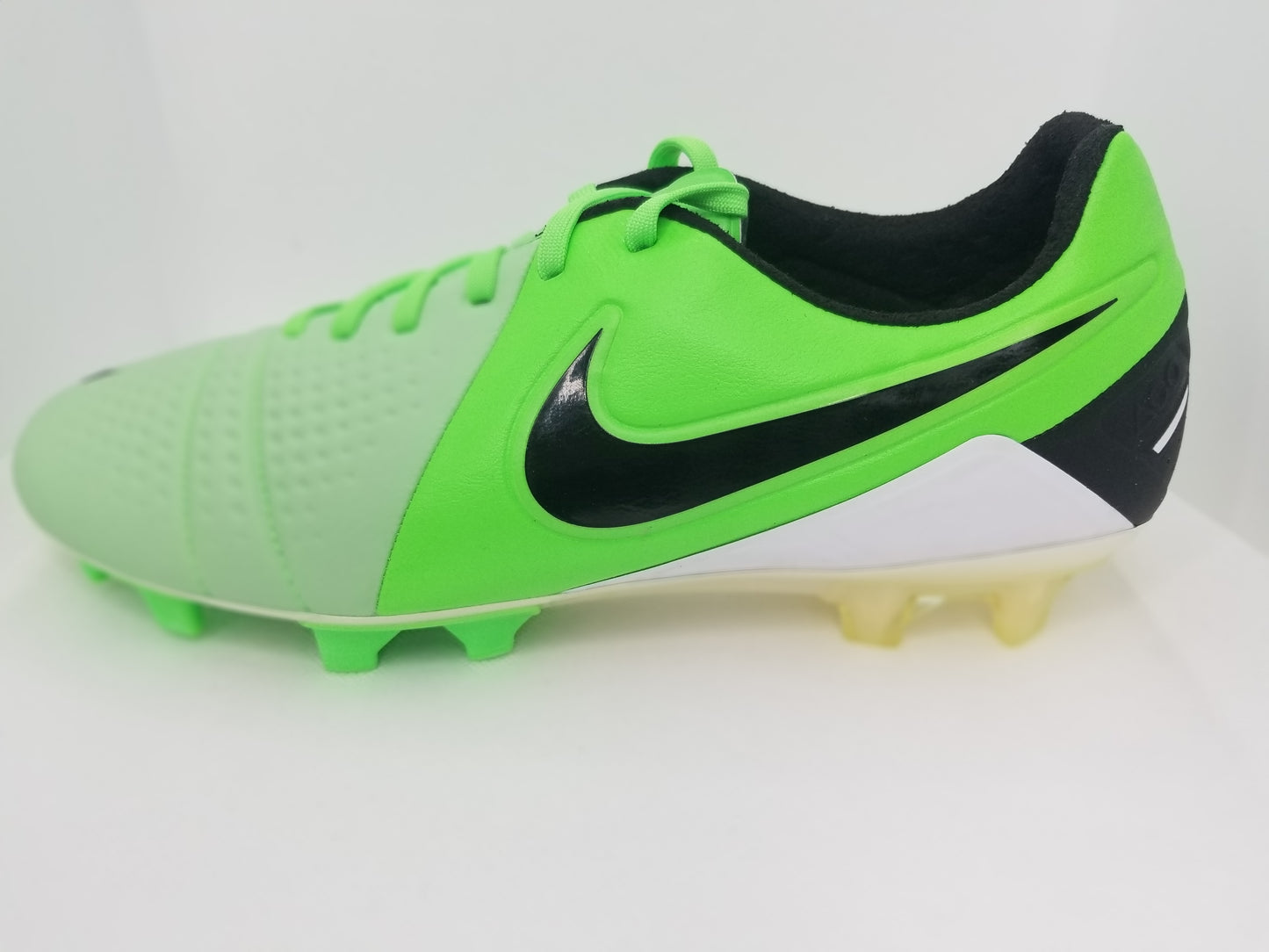 Nike CTR360 Maestri III FG