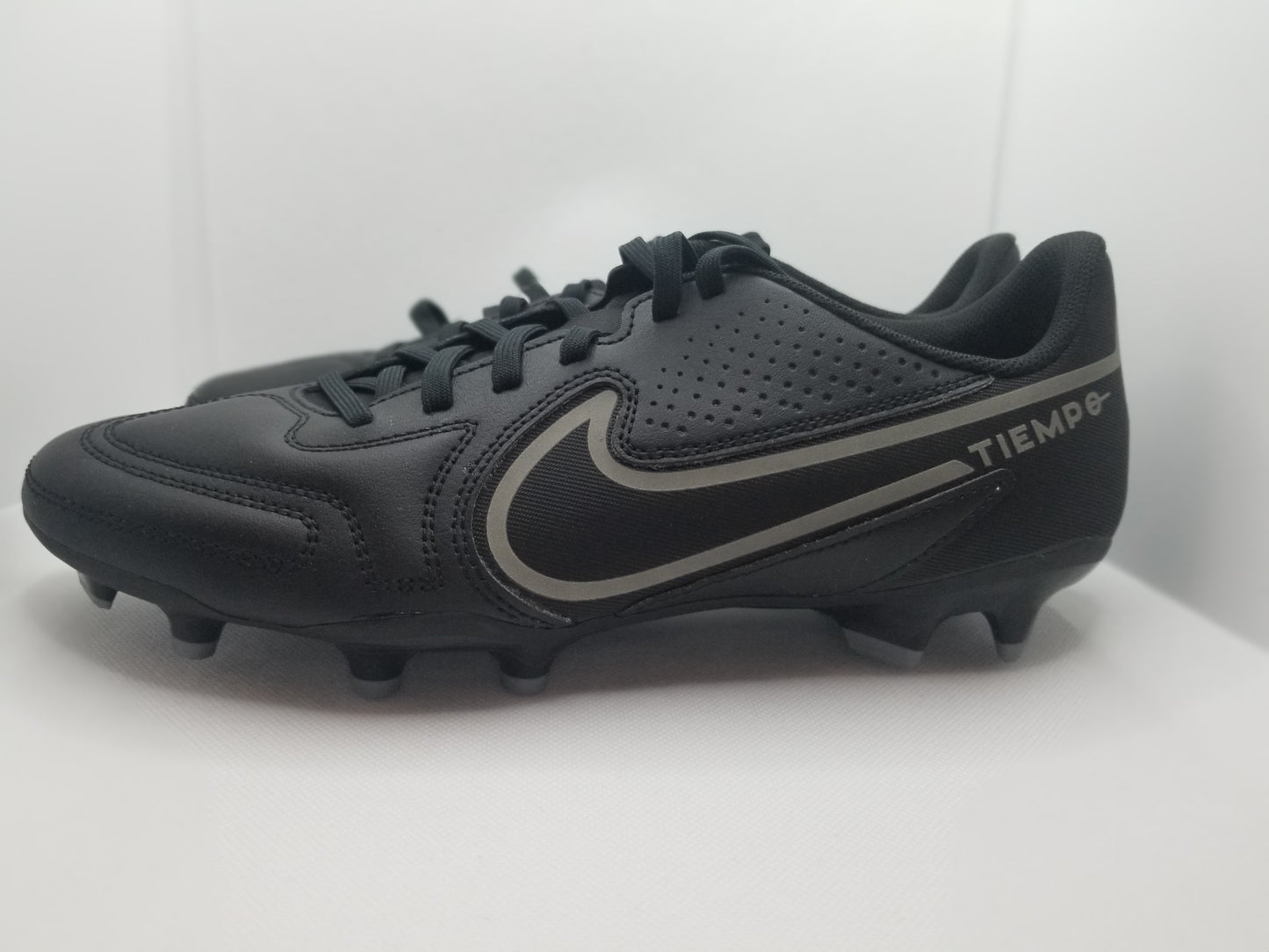 Nike Legend 9 Club FG/MG