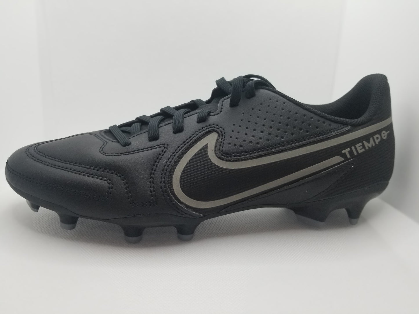 Nike Legend 9 Club FG/MG