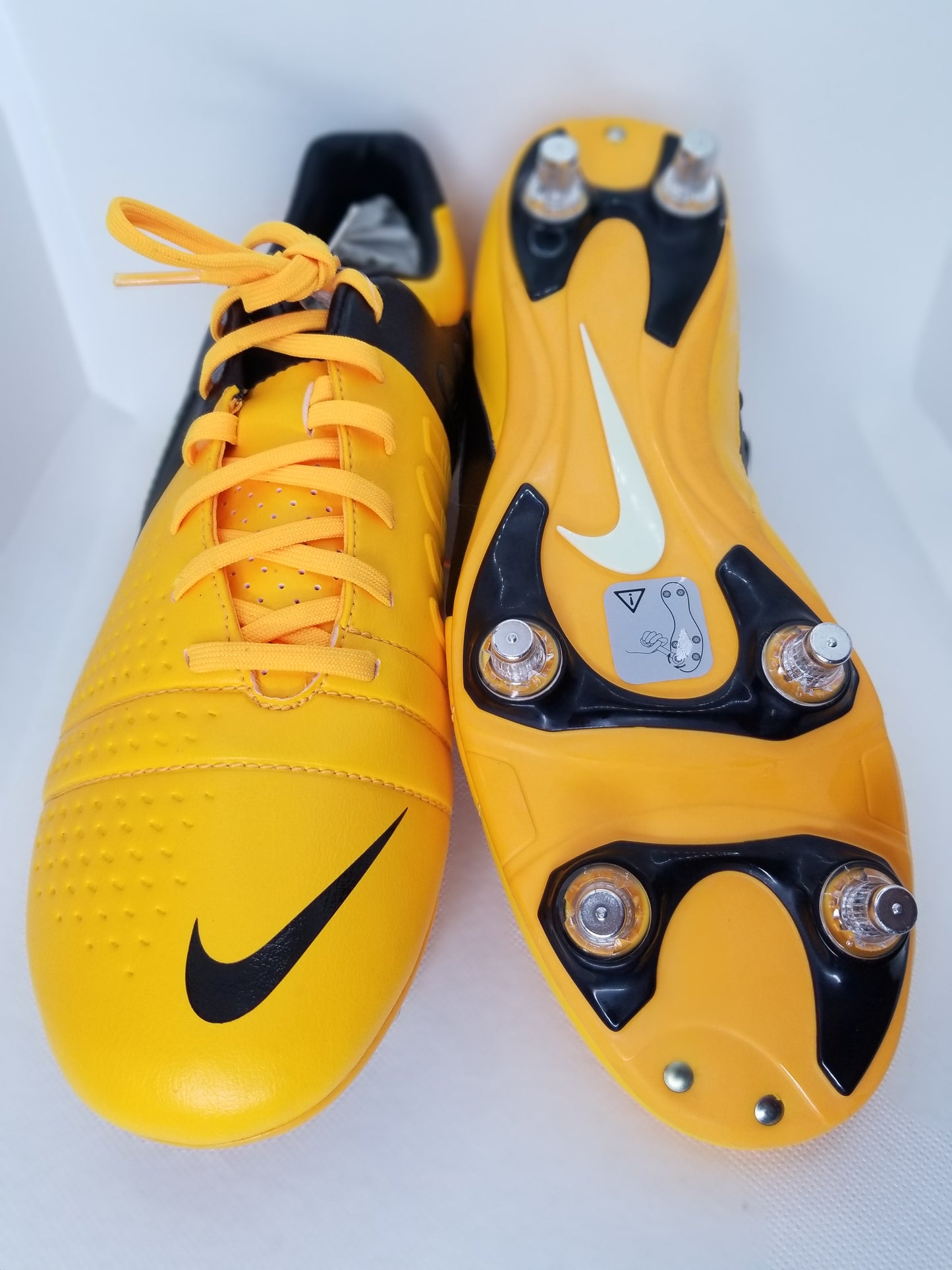 Nike CTR360 Libretto III SG