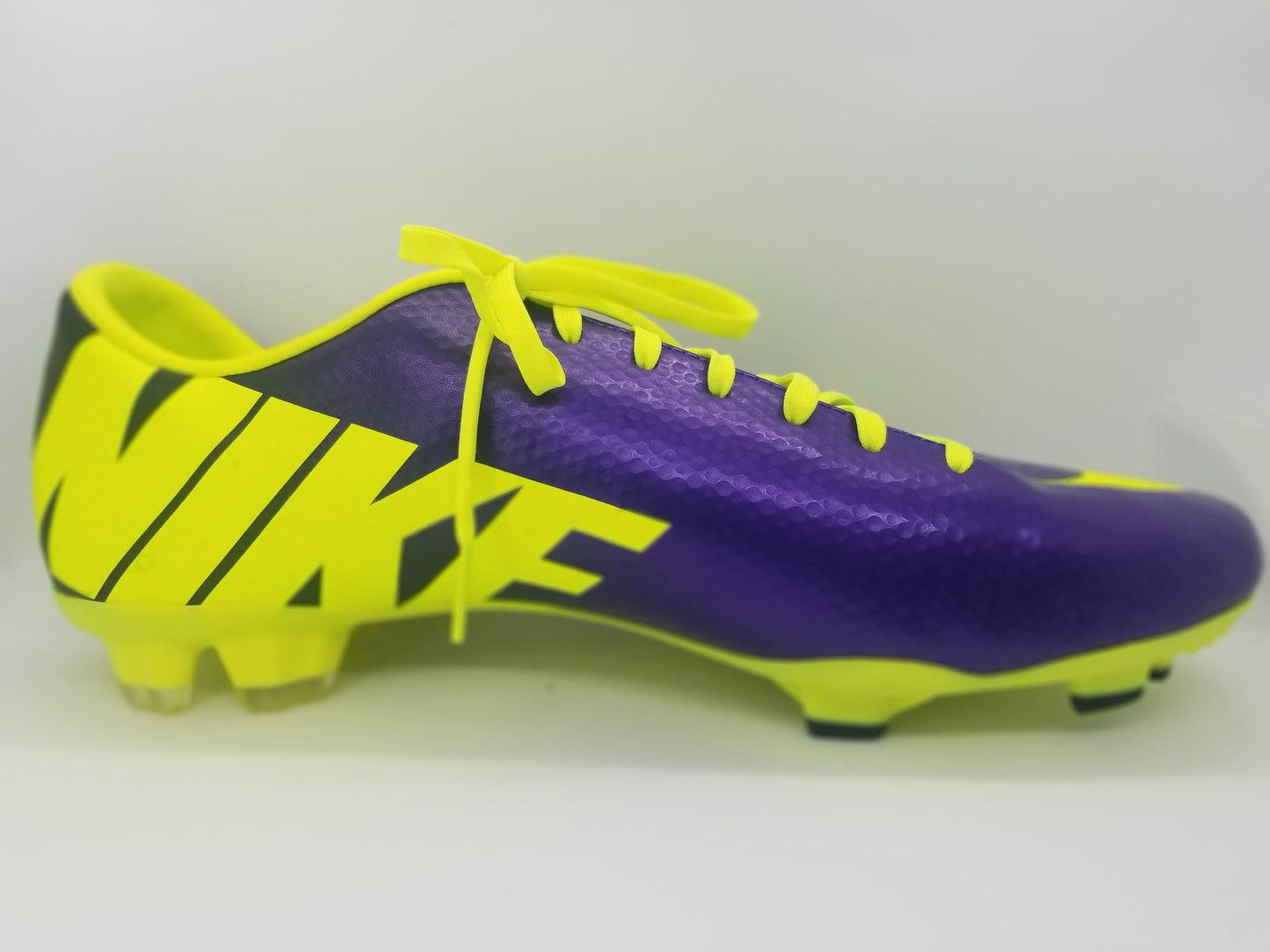 Nike Mercurial Victory IV FG