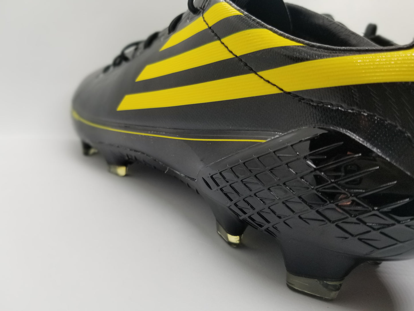 Adidas F50 Ghostes Adizero 'World Cup 2010 Remake' FG
