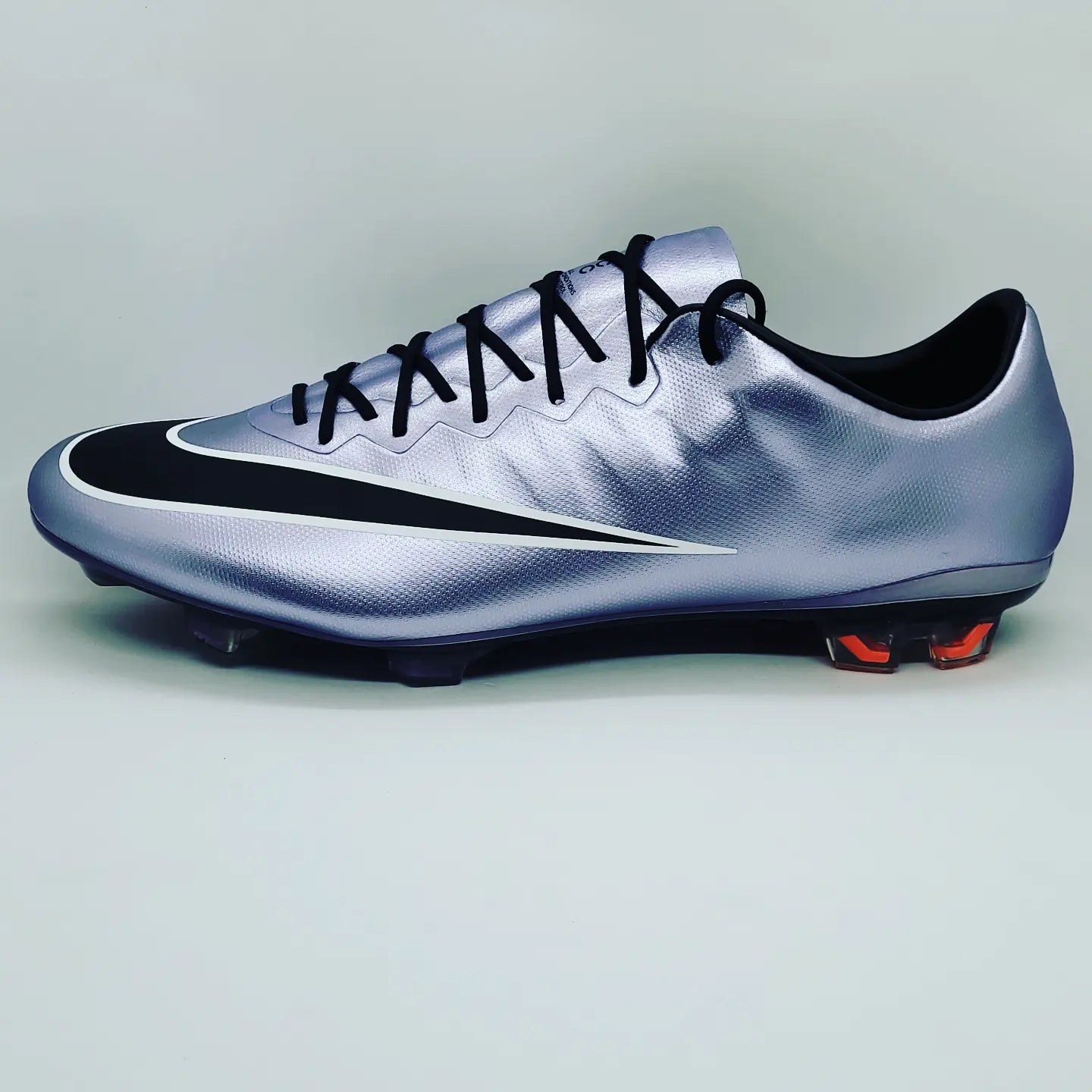 Nike Mercurial Vapor X FG Nyong Boots