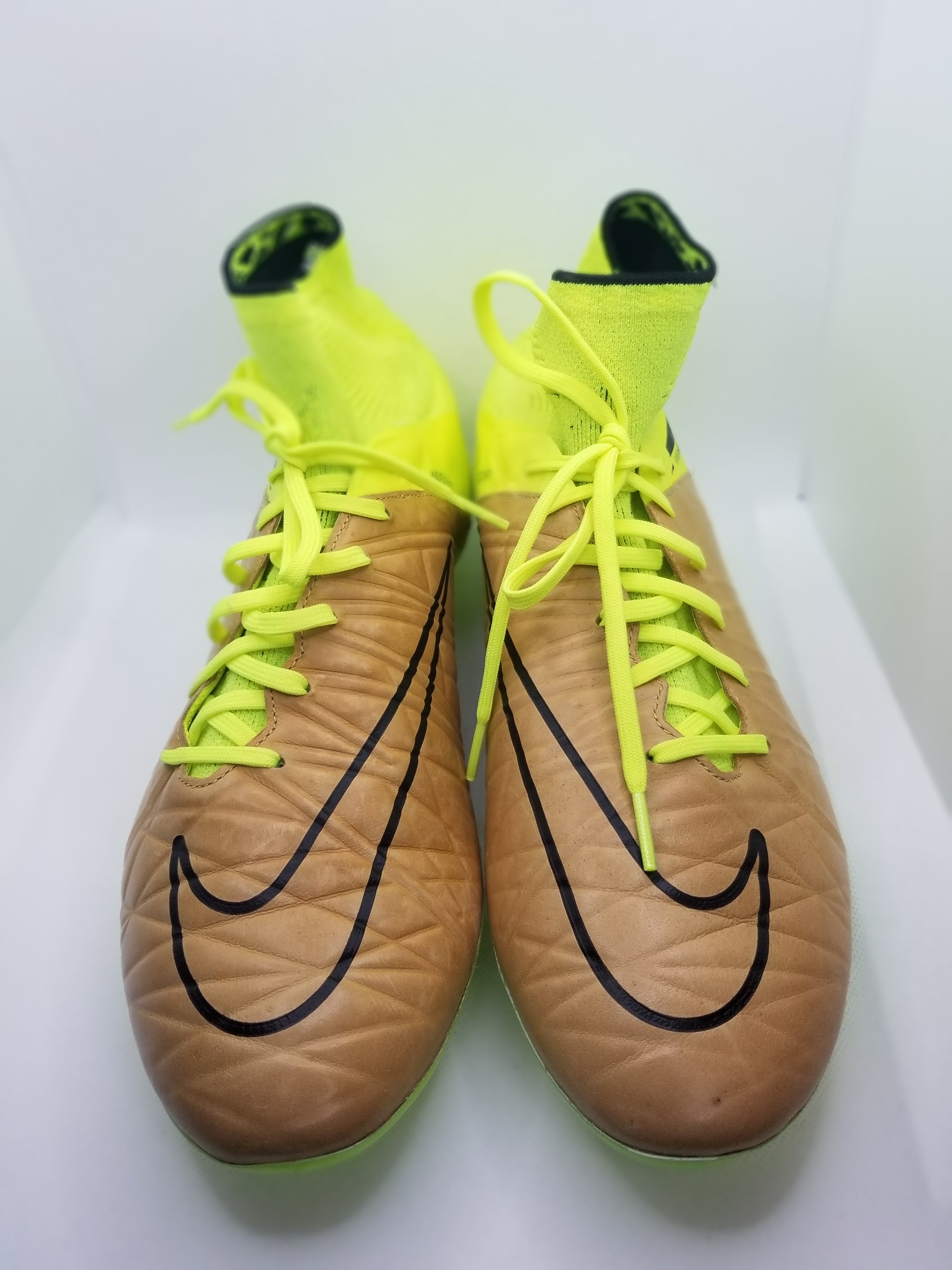 Hypervenom shops phantom ii nike