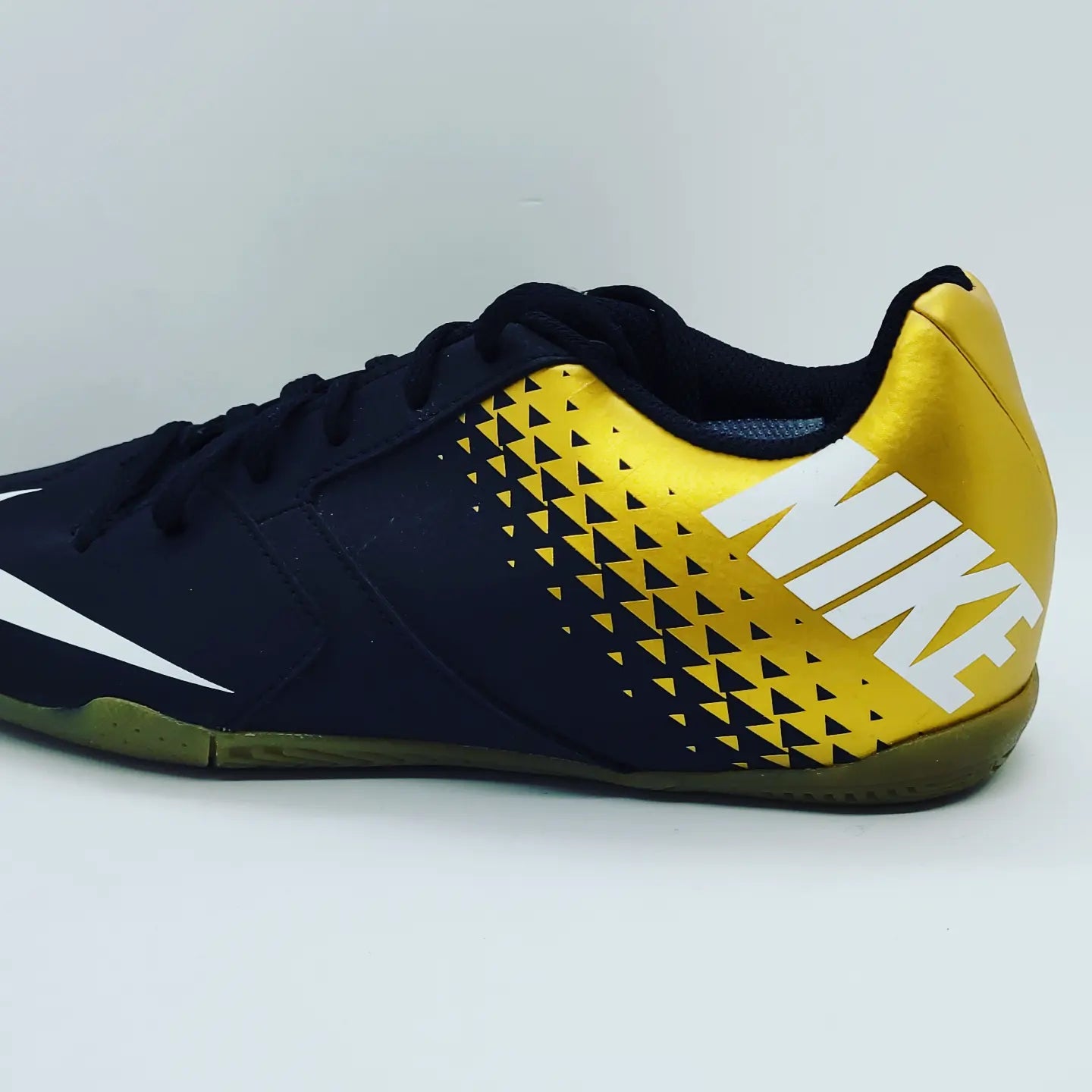 Nike X IC – Nyong Boots